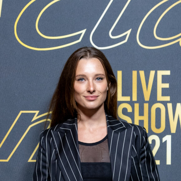 Ilona Smet - Photocall du défilé Etam Live Show 2021 à l'Opéra Garnier à Paris le 4 octobre 2021. © Tiziano Da Silva / Bestimage 