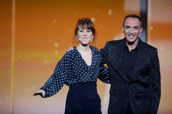 La chanteuse Zaz (Isabelle Geffroy) et Nikos Aliagas - Enregistrement de l'émission "La Chanson secrète 11" à Paris le 15 janvier 2022. © Jacovides-Moreau / Bestimage.