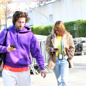 Exclusif - Axelle Laffont et son compagnon Romain Sichez - Axelle Laffont et son compagnon Romain Sichez lors du tournoi de tennis "Rolex Paris Masters 2022" à Bercy AccorHotels Arena à Paris, le 31 octobre 2022. © Veeren Ramsamy / Bestimage 