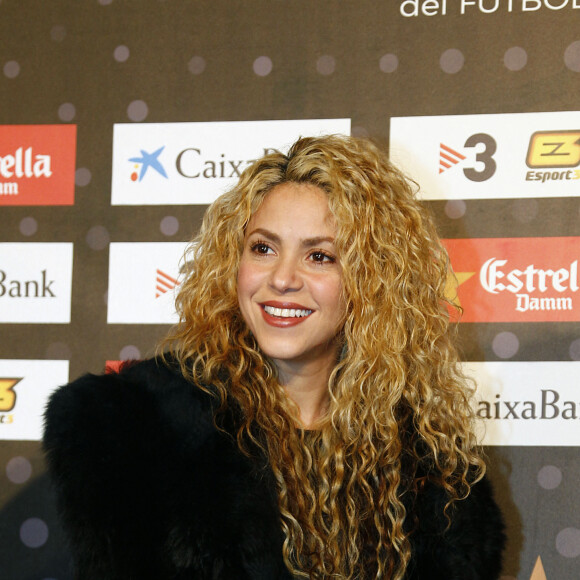Shakira - Gérard Piqué reçoit un prix lors de la 5ème édition du "Catalan football stars" à Barcelone, Espagne, le 28 novembre 2016. 