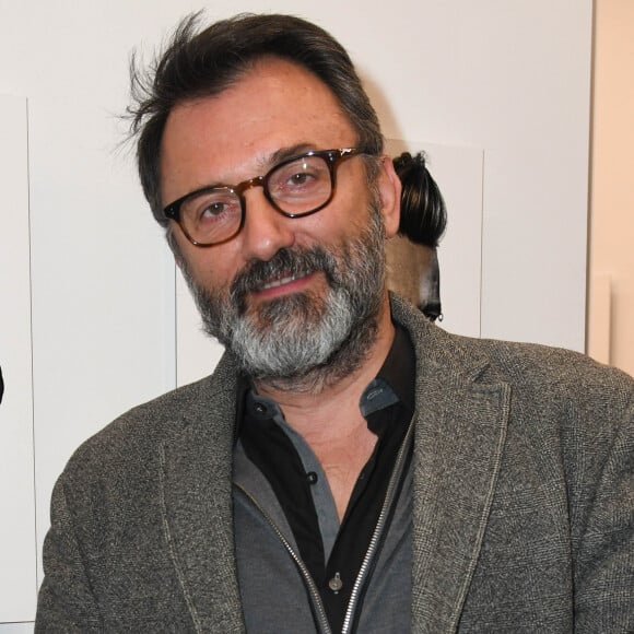 Frédéric Lopez - Vernissage de l'exposition "Quand le masque tombe" de Stéphane de Bourgies sur le toit de la Grande Arche à Paris, le 12 mars 2019. © Coadic Guirec/Bestimage