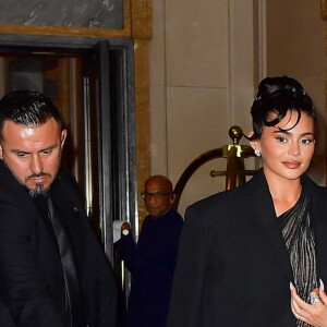 Kylie Jenner à la sortie de l'hôtel "Ritz-Carlton" à New York, le 7 novembre 2022. 
