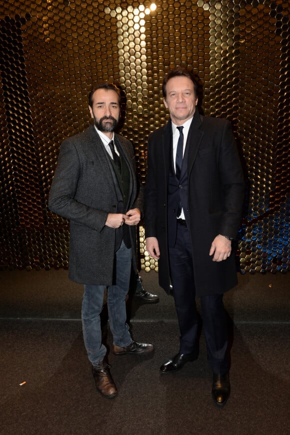 Mikael Fitoussi et Samuel Le Bihan - 11ème cérémonie des Globes de Cristal au Lido à Paris, le 30 janvier 2017. © Rachid Bellak/Bestimage 