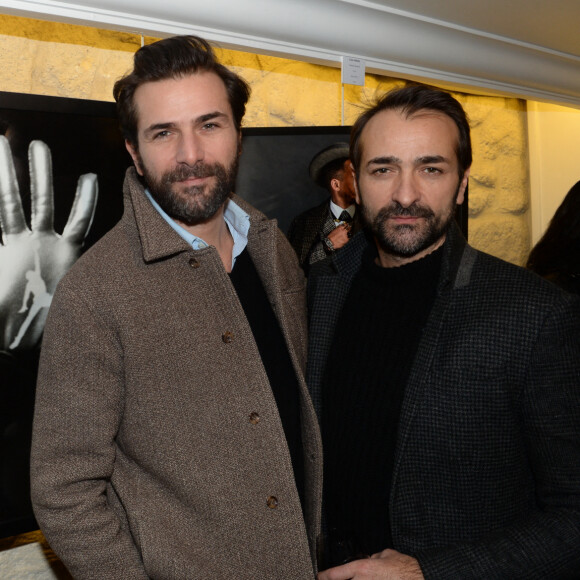 Grégory Fitoussi et son frère Mikael Fitoussi - Vernissage privé de l'exposition "JoeyStarr Punk Funk Hero" à la galerie Artcube à Paris, France, le 1 décembre 2016. Exposition du 2 au 11 décembre 2016. © Rachid Bellak/Bestimage