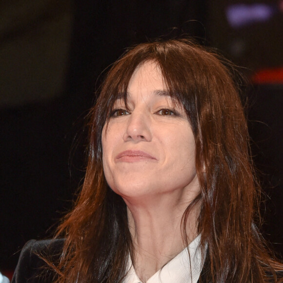 Charlotte Gainsbourg à la première du film "Les passagers de la nuit" lors de la 72ème édition du festival international du film de Berlin (La Berlinale 2022), le 13 février 2022. 