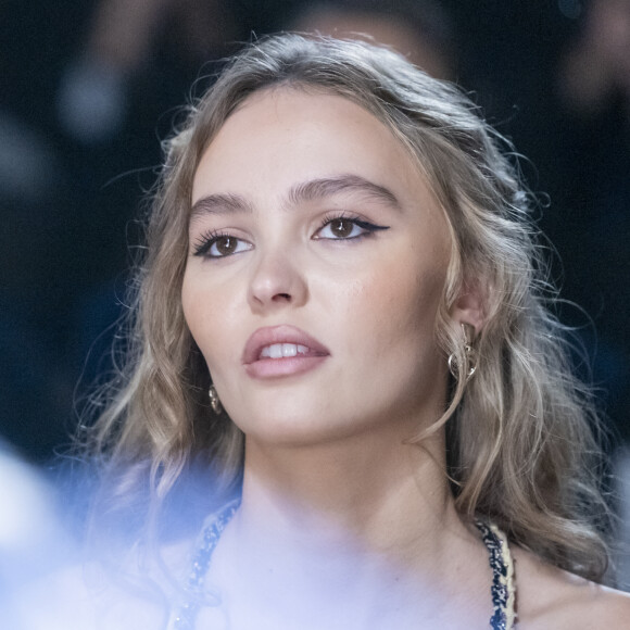 Lily-Rose Depp - Chanel front row au front row du défilé de mode Chanel lors de la Fashion Week printemps/été à Paris, France. © Olivier Borde/Bestimage 