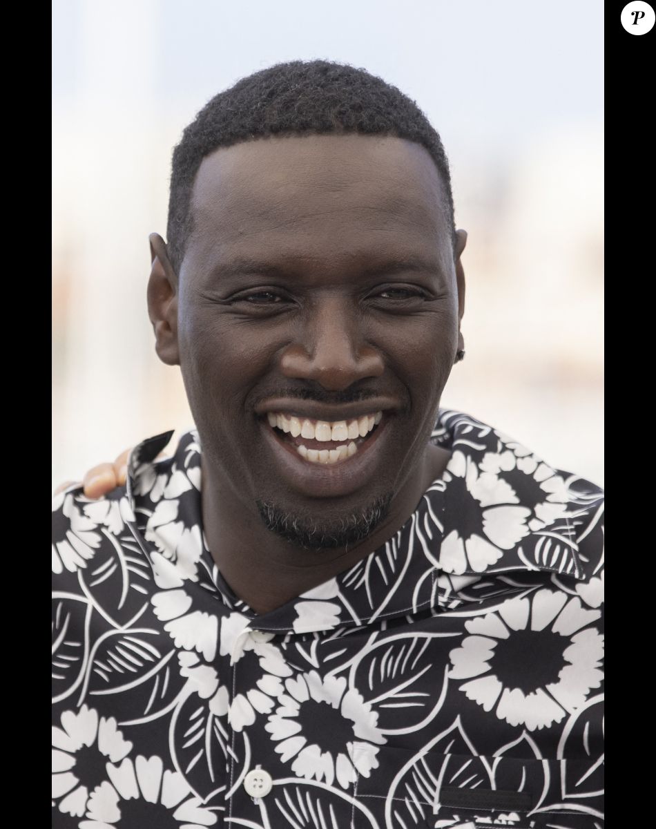 Omar Sy au photocall du film "Tirailleurs" (Un certain regard) lors du 75ème Festival International du Film de Cannes, le 19 mai 2022. © Cyril Moreau / Bestimage