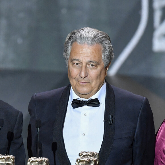 Un César spécial pour la troupe du Splendid, Josiane Balasko, Gérard Jugnot, Christian Clavier, Bruno Moynot sur scène lors de la 46ème cérémonie des César à l'Olympia à Paris le 12 mars 2021. © Pierre Villard/ Pool / Bestimage.