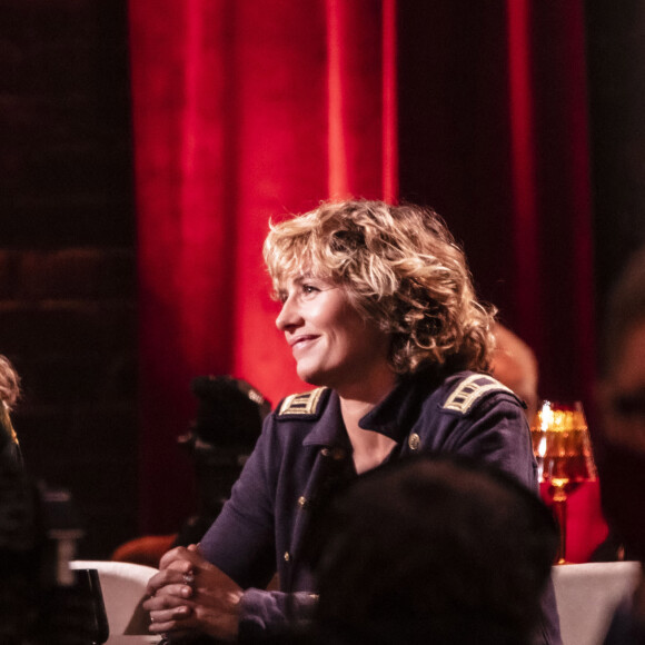 Exclusif - Cécile de France sur le plateau de l'émission "On Est En Direct" (OEED) du samedi 20/11/2021, présentée par L.Salamé et L.Ruquier - Paris 20/11/2021 - © Jack Tribeca / Bestimage 