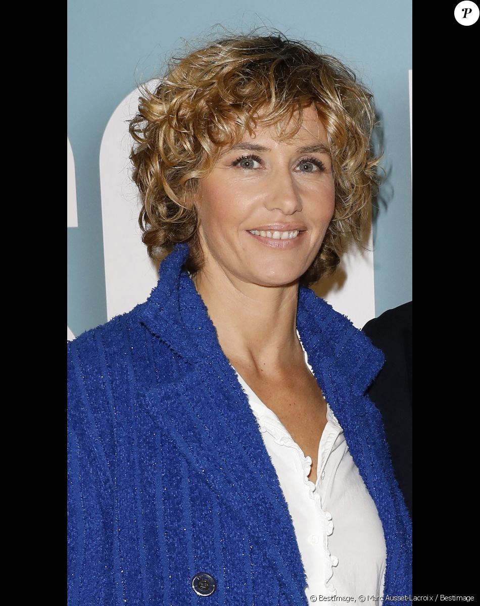 Cécile de France - Avant-première du film "De son vivant" au cinéma Pathé-Wepler à Paris. Le 17 novembre 2021 © Marc Ausset-Lacroix / Bestimage