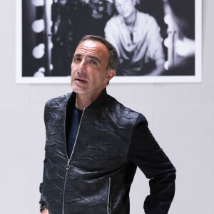 Exclusif - Nikos Aliagas - Vernissage de l'exposition photographique de Nikos Aliagas "Regards Miroirs" à la Seine Musicale à Boulogne-Billancourt le 14 avril 2022. © Cyril Moreau/Bestimage
