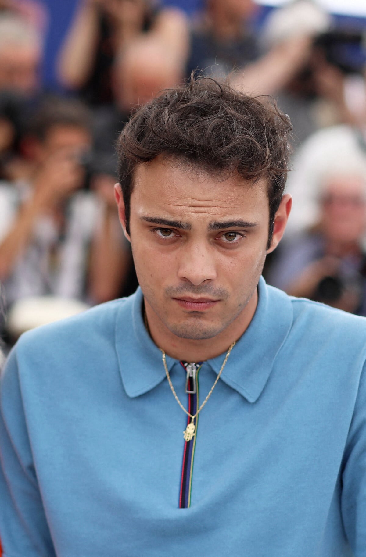 photo-sofiane-bennacer-au-photocall-de-les-amandiers-lors-du-75-me