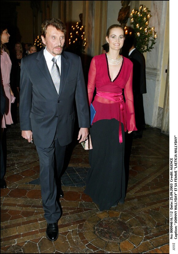 Johnny Hallyday et Laeticia au mariage du prince Emmanuel Philibert de Savoie et Clotilde Courau à Rome, en 2003