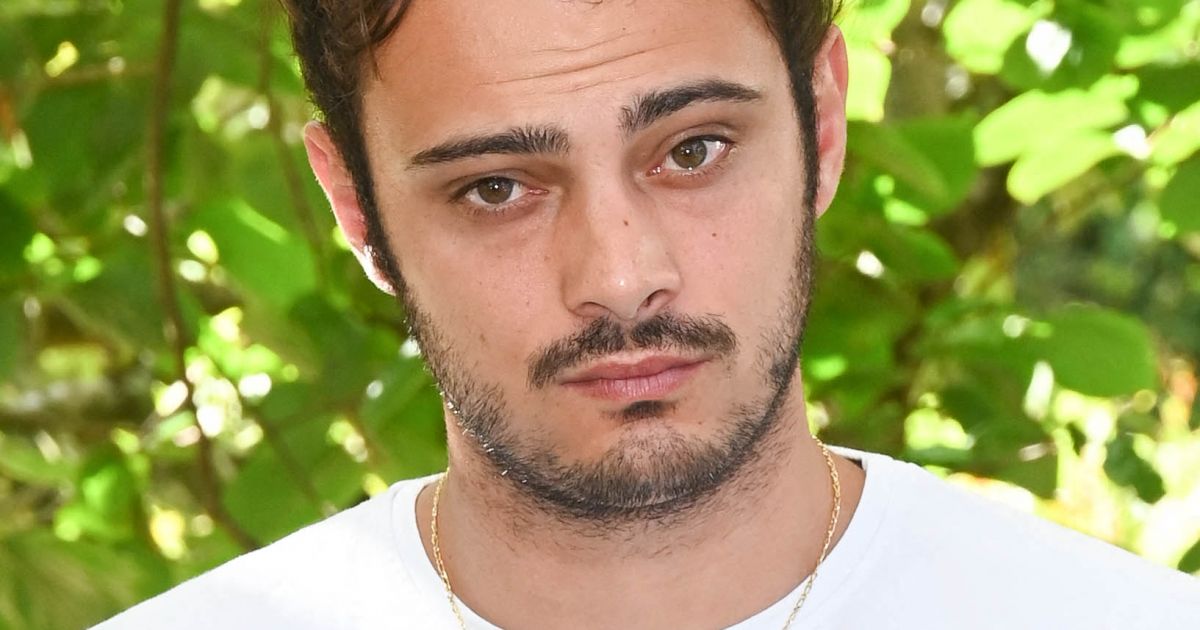 sofiane-bennacer-au-photocall-du-film-les-amandiers-lors-du-15-me