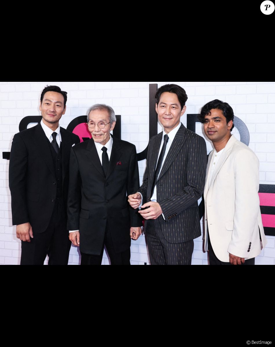 Park Hae-soo, O Yeong-su, Oh Young-soo, Lee Jung-jae, Anupam Tri au photocall de la soirée "FYSEE Squid Game Special Event" à Los Angeles, le 12 juin 2022.