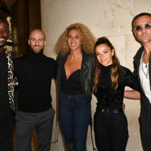 Moussa Niang et sa femme Gaya, François Alu, Denitsa Ikonomova et Maxime Dereymez - Visite privée de l'exposition Cinémode par Jean-Paul Gaultier à la cinémathèque française à Paris le 3 octobre 2021. © Veeren Ramsamy - Christophe Clovis/Bestimage 