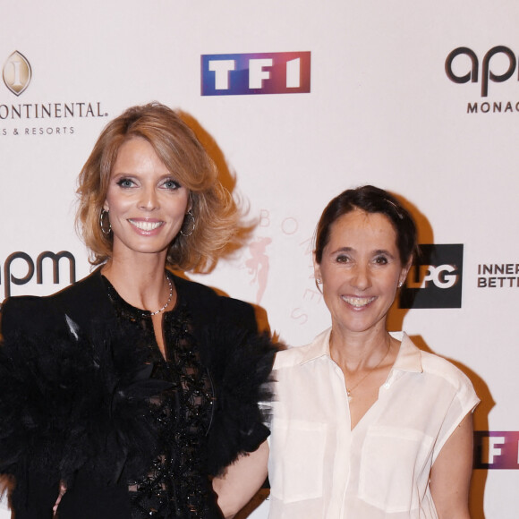 Sylvie Tellier et Alexia Laroche-Joubert, présidente du comité miss France lors du gala de l'association "Les bonnes fées" à l'InterContinental Paris. © Rachid Bellak / Bestimage