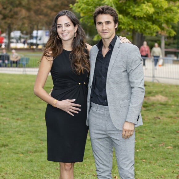 Anouchka Delon enceinte et son compagnon Julien Dereims - Arrivées au défilé Elie Saab "Collection Prêt-à-Porter Printemps/Eté 2020" lors de la Fashion Week de Paris (PFW), le 28 septembre 2019. © Olivier Borde / Bestimage 