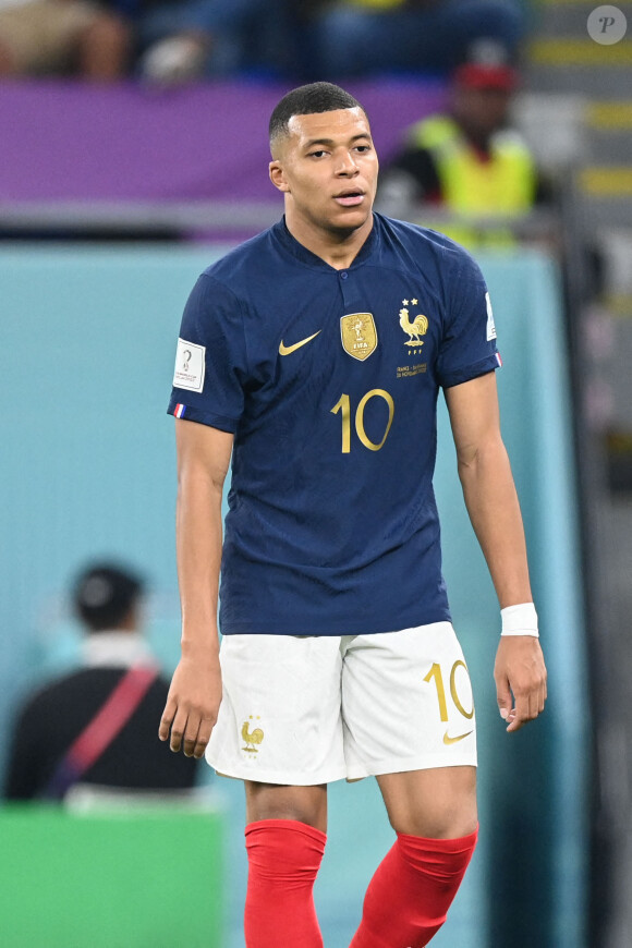 Kylian Mbappé lors du match du groupe D opposant la France au Danemark lors de coupe de Monde au stade 974 à Doha au Qatar, le 26 novembre 2022. La France a gagné 2-1. © Philippe Perusseau/Bestimage