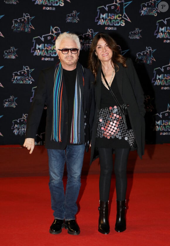 Marc Cerrone et sa femme Jill au photocall de la 24ème édition des "NRJ Music Awards (NMA)" au Palais des Festivals à Cannes le 18 novembre 2022. © Dominique Jacovides / Bestimage 
