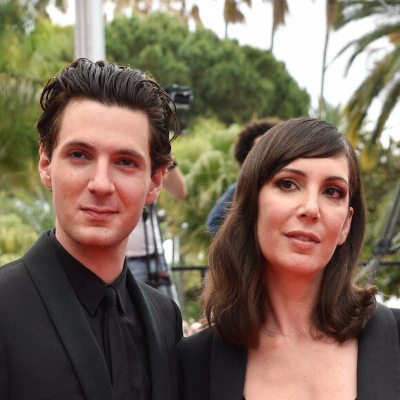 Vincent Lacoste, Nora Hamzawi - Montée des marches du film "Holy Spider (Les nuits de Mashhad)" lors du 75e Festival de Cannes. Le 22 mai 2022. © Giancarlo Gorassini / Bestimage