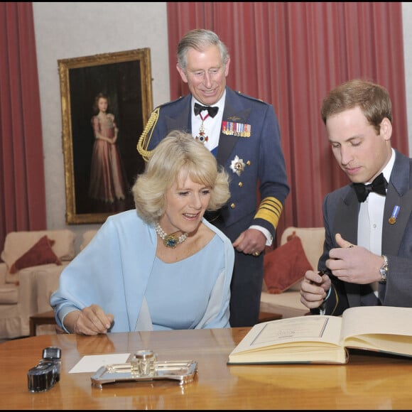 Camilla Parker-Bowles et le prince William et Charles III au 90e anniversaire de la RAF