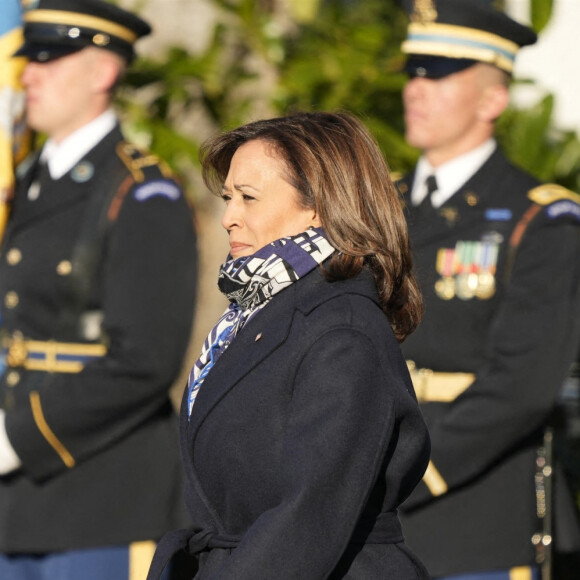 Kamala Harris, vice-présidente des Etats-Unis d'Amérique - Le président américain et la première dame accueillent le président français et sa femme à la Maison Blanche à Washington, The District, Etats-Unis, le 1er décembre 2022. 