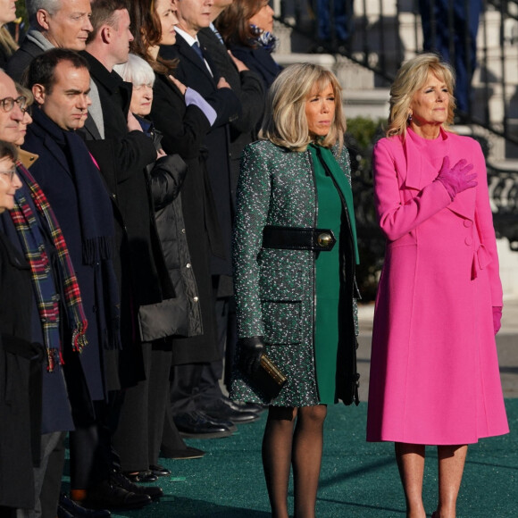 La Première dame américains Jill Biden accueille la Première dame française Brigitte Macron à la Maison Blanche à Washington, The District, Etats-Unis, le 1er décembre 2022. 