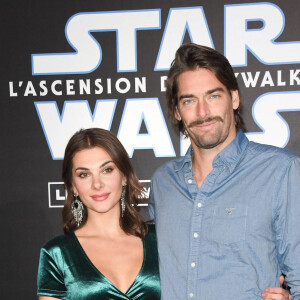 Camille Lacourt est devenu papa pour la deuxième fois, en accueillant un petit garçon prénommé Marius - Camille Lacourt et sa compagne Alice Detollenaere (Miss Bourgogne 2010) - Avant-première du film "Star Wars : L'ascension de Skywalker" au cinéma Le Grand Rex à Paris, le 17 décembre 2019. © Coadic Guirec/Bestimage 