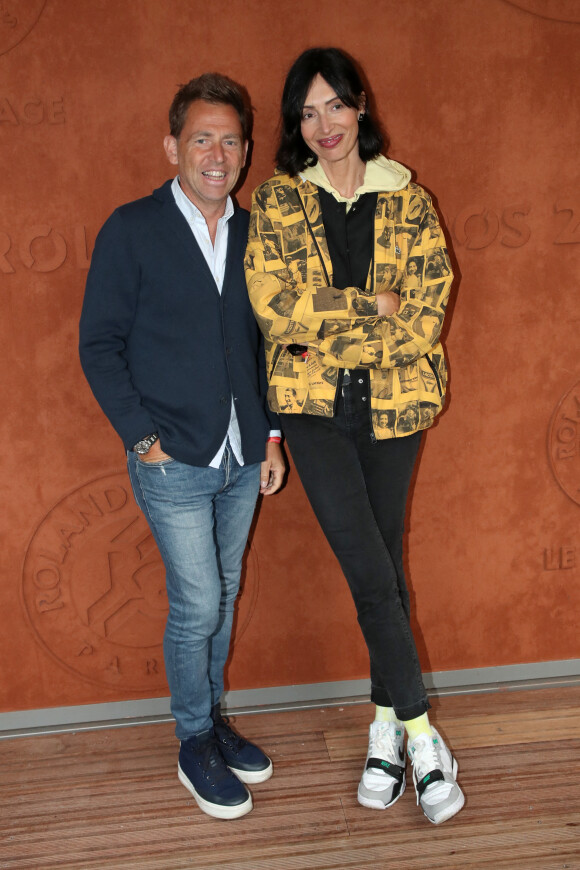 Daniel Riolo (journaliste) et sa femme Géraldine Maillet (réalisatrice) au village (Jour 2) lors des Internationaux de France de Tennis de Roland Garros 2022, à Paris, France, le 23 mai 2022. © Bertrand Rindoff/Bestimage 