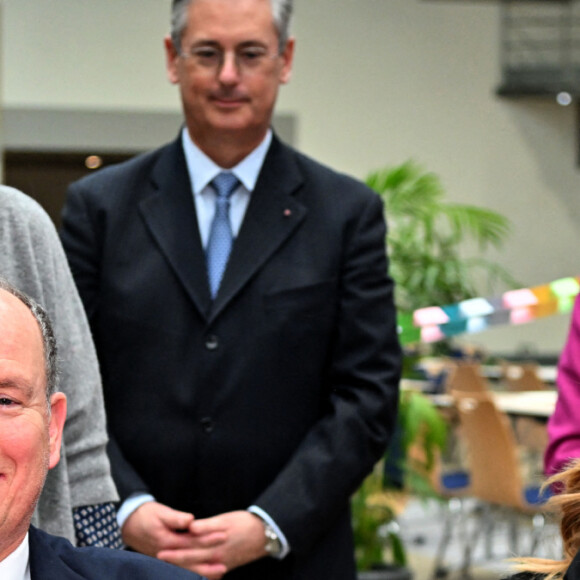 Exclusif - Le prince Albert II de Monaco, sa nièce, Camille Gottlieb, la marraine d'honneur du Téléthon monégasque, guidés par Muriel Agliardi, la présidente de l'association Monaco Maladies Génétiques, ont inauguré la 36ème édition du Téléthon au Grimaldi Forum à Monaco. Le 3 décembre 2022. © Bruno Bebert / Bestimage 