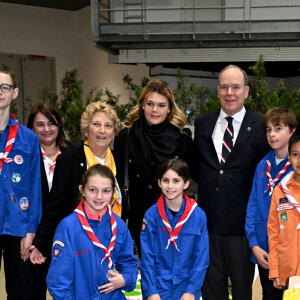 Exclusif - Le prince Albert II de Monaco, sa nièce, Camille Gottlieb, la marraine d'honneur du Téléthon monégasque, guidés par Muriel Agliardi, la présidente de l'association Monaco Maladies Génétiques, ont inauguré la 36ème édition du Téléthon au Grimaldi Forum à Monaco. Le 3 décembre 2022. © Bruno Bebert / Bestimage 