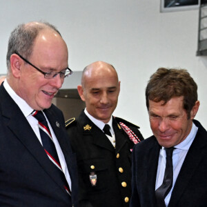 Exclusif - Le prince Albert II de Monaco, sa nièce, Camille Gottlieb, la marraine d'honneur du Téléthon monégasque, guidés par Muriel Agliardi, la présidente de l'association Monaco Maladies Génétiques, ont inauguré la 36ème édition du Téléthon au Grimaldi Forum à Monaco. Le 3 décembre 2022.  © Bruno Bebert / Bestimage 