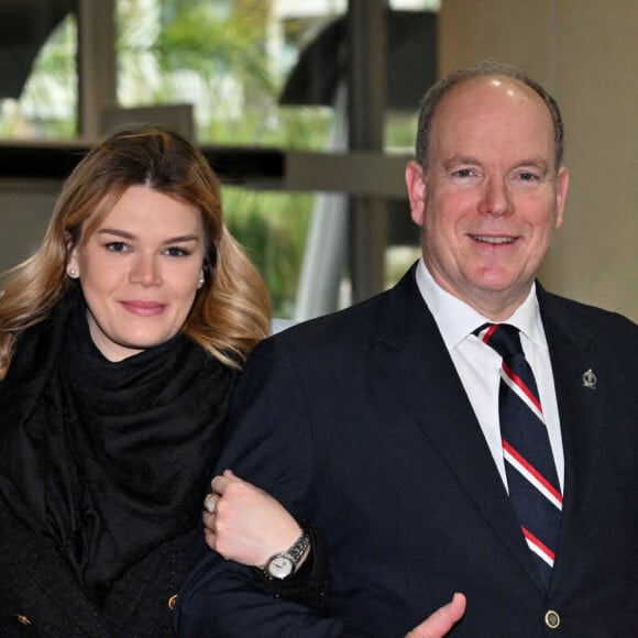 Exclusif - Le prince Albert II de Monaco, sa nièce, Camille Gottlieb, la marraine d'honneur du Téléthon monégasque, guidés par Muriel Agliardi, la présidente de l'association Monaco Maladies Génétiques, ont inauguré la 36ème édition du Téléthon au Grimaldi Forum à Monaco. Le 3 décembre 2022. © Bruno Bebert / Bestimage 