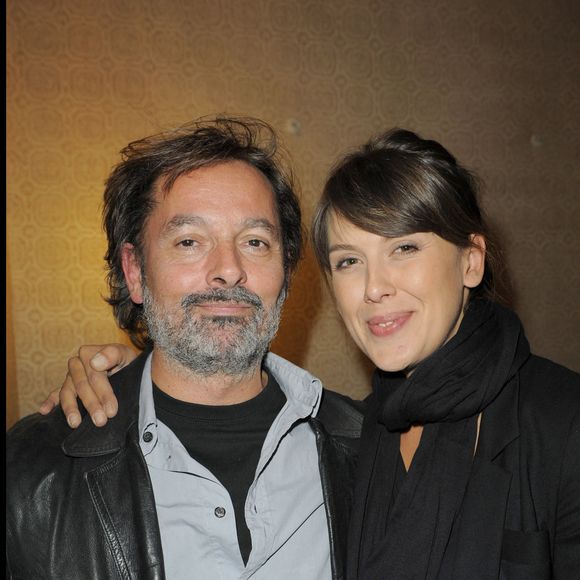 CHRISTOPHE ALEVEQUE ET SA PETITE AMIE SERENA REINALDI (LOFT) - GENERALE DU SPECTACLE DE GREGORY CHARLES "VOUS N'AVEZ JAMAIS ENTENDU CA !", AU THEATRE DEJAZET A PARIS