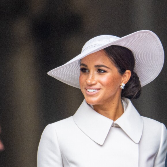 Meghan Markle, duchesse de Sussex - Les membres de la famille royale et les invités lors de la messe célébrée à la cathédrale Saint-Paul de Londres, dans le cadre du jubilé de platine (70 ans de règne) de la reine Elisabeth II d'Angleterre. Londres, le 3 juin 2022. 