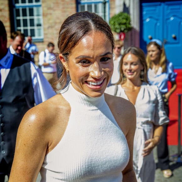 Meghan Markle, duchesse de Sussex, arrive à l'hôtel de ville pour l'événement Invictus Games Dusseldorf 2023 One Year to Go, à Düsseldorf, Allemagne, le 6 septembre 2022. 