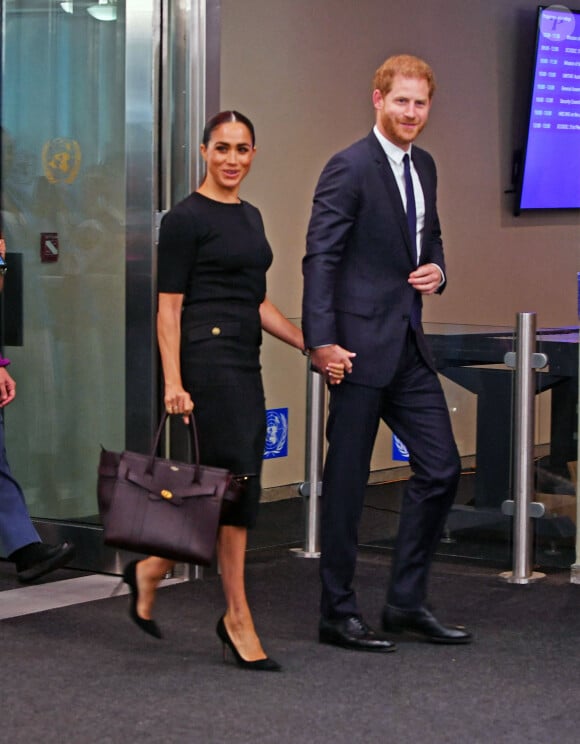 Le prince Harry, duc de Sussex et Meghan Markle, duchesse de Sussex, lors de la célébration du "Nelson Mandela International Day" au siège de l'ONU à New York. Le Prix Nelson Mandela des Nations Unies 2020 a été décerné à Mme Marianna V. Vardinoyannis de Grèce et au Dr Morissanda Kouyate de Guinée. New York, le 18 juillet 2022. 