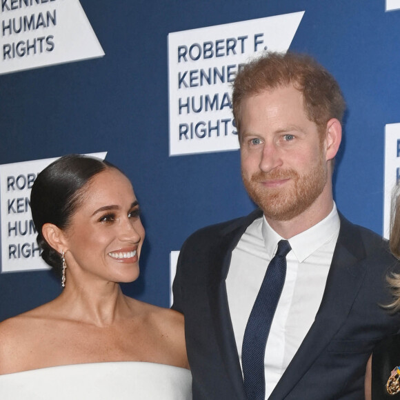 Le prince Harry et Megan Markle au photocall de la soirée de gala "Robert F. Kennedy Human Rights Ripple of Hope 2022" à l'hôtel Hilton de New York City, New York, Etats-Unis, le 6 décembre 2022. 