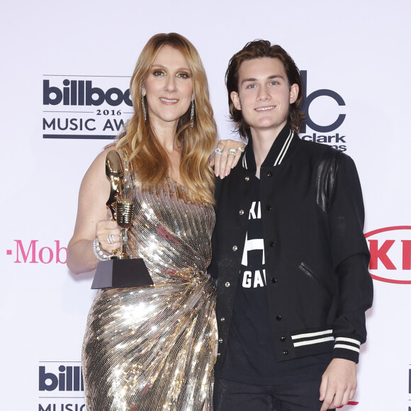 Céline Dion et son fils René Charles Angélil au press room de la soirée Billboard Music Awards à T-Mobile Arena à Las Vegas, le 22 mai 2016 © Mjt/AdMedia via Bestimage