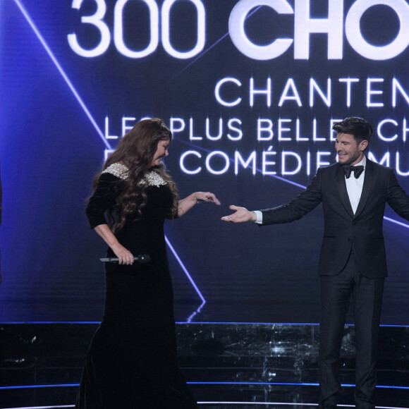 Exclusif - Sarah Brightman et Vincent Niclo - Enregistrement de l'émission "300 Choeurs chantent les plus belles comédies musicales" à Paris, qui est rediffusée le 9 décembre sur France 3 © Giancarlo Gorassini / Bestimage