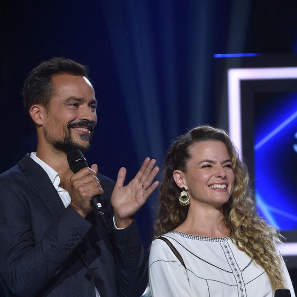 Exclusif - Damien Sargue et Cecilia Cara - Enregistrement de l'émission "300 Choeurs chantent les plus belles comédies musicales" à Paris, qui est rediffusée le 9 décembre sur France 3 © Giancarlo Gorassini / Bestimage
