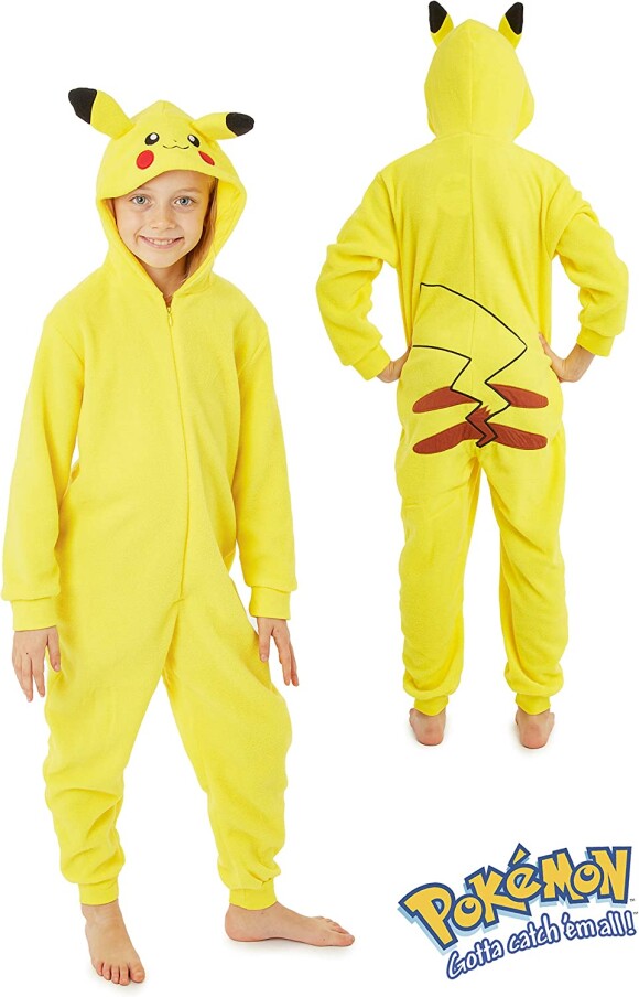 Votre enfant va incarner son personnage préféré tout en étant bien au chaud avec cette combinaison pyjama pour enfant Pikachu Pokémon