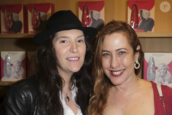 Exclusif - Sarah Netter et Myriam Charleins lors de la soirée d'ouverture du magasin "Womanizer PopUp" et du nouveau "Marylin Monroe Womanizer" à Dollhouse Shop à Paris, le 8 décembre 2022. 