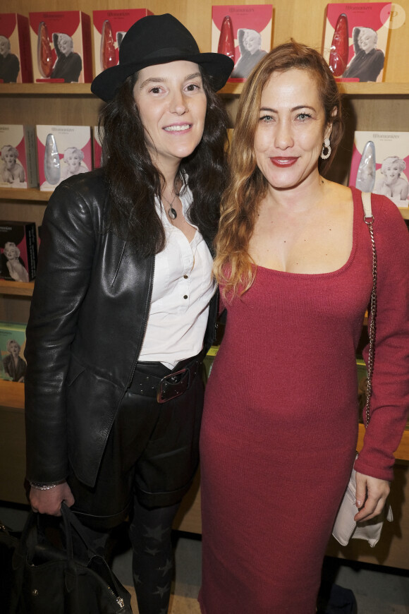 Exclusif - Sarah Netter et Myriam Charleins lors de la soirée d'ouverture du magasin "Womanizer PopUp" et du nouveau "Marylin Monroe Womanizer" à Dollhouse Shop à Paris, le 8 décembre 2022. 