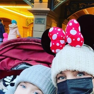 Laetitia Bertignac et son fils Jack sur Instagram. Le 24 décembre 2021.