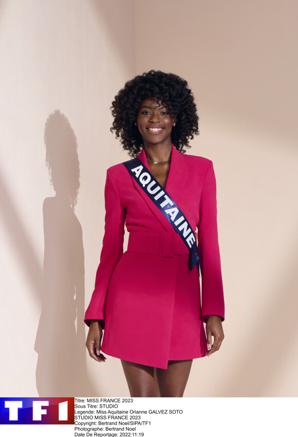 Miss Aquitaine est Orianne Galvez-Soto, elle a 23 ans et est maquilleuse professionnelle - Candidate à l'élection Miss France 2023 qui aura lieu le 17 décembre 2022.