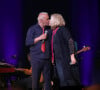 Exclusif - Michel Fugain embrasse sa femme Sanda lors du concert "Michel Fugain fait Bandapart" pour les 80 ans du chanteur à Bobino à Paris le 12 Mai 2022. © Bertrand Rindoff/Bestimage