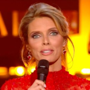 Sylvie Tellier très émue, elle fait ses adieux à Miss France lors du concours Miss France 2023, le 17 décembre 2022, en direct sur TF1
