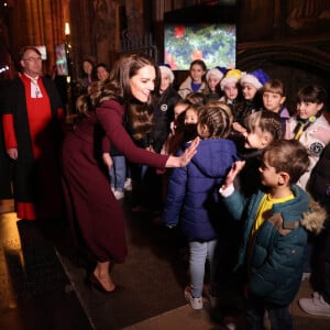 Catherine (Kate) Middleton, princesse de Galles - La famille royale à la sortie de la messe "Together at Christmas" à l'Abbaye de Westminster le 15 décembre 2022. © Photoshot / Panoramic / Bestimage 